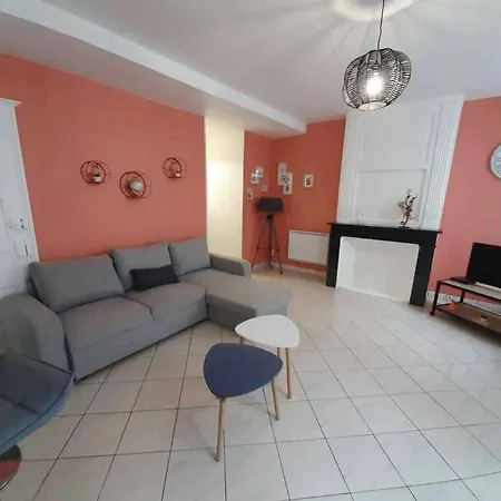 Appart Chaleureux Avec Terrasse Saumur Exterior foto