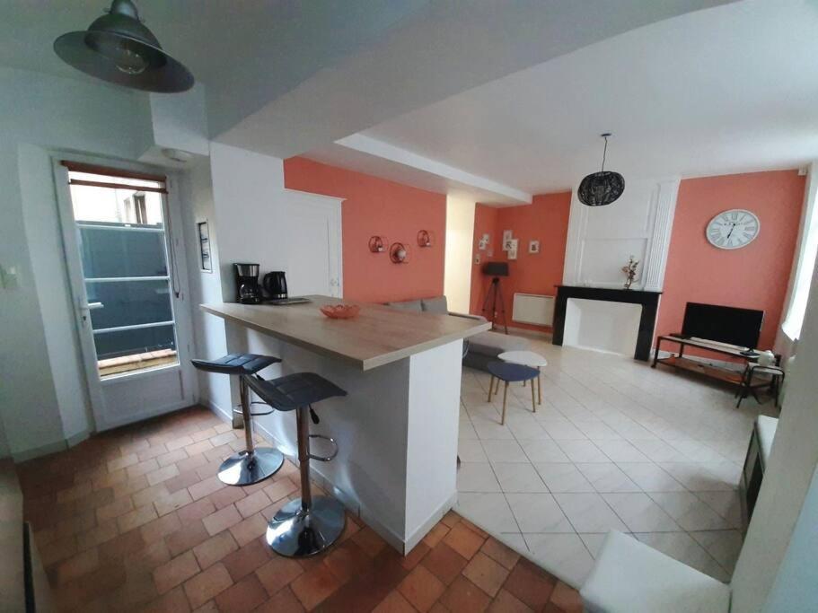 Chaleureux Avec Terrasse Appartement